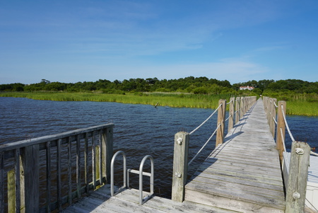 Dock2