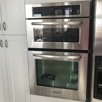 Microwave Oven
